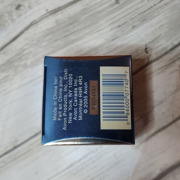 2005 Avon Multi-Marquise May Birthstone Ring - Picture 5 of 7